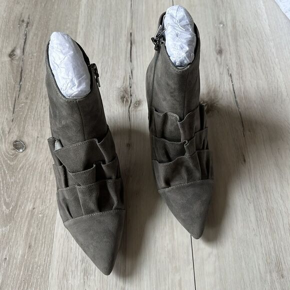 AEROSOLS Loloa Women's Kitten Heel Ankle Boot‎ in Dark Grey Genuine Suede 6M NWT - Picture 9 of 12